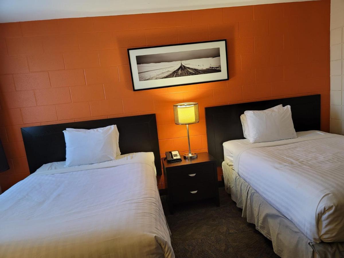 Roadking Inns Motel YYC Exteriér fotografie